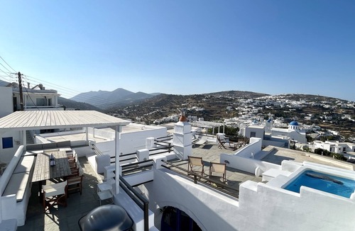 Apollonia House | Newly renovated Villa in the heart og Apollonia