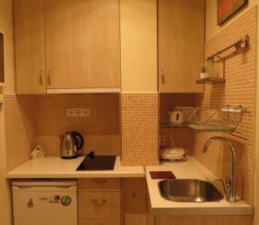 Palaio Faliro Apartment | Nice studio next to the sea