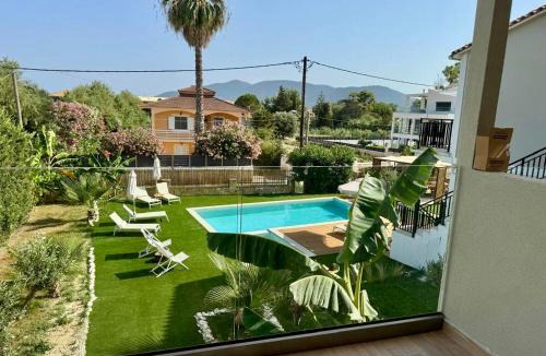 Agios Sostis House | NikLuDin suites & studios