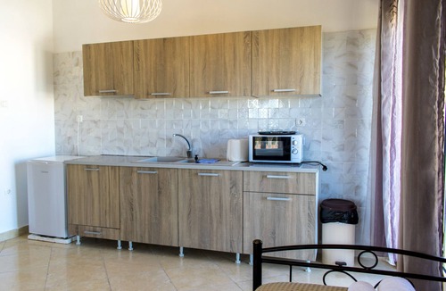 Lavrio Hotel | Nikolakakis Rooms Lavrio