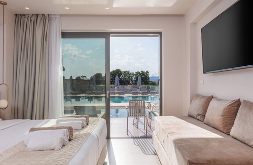 Paralia Kourna Hotel | Nima Boutique Hotel