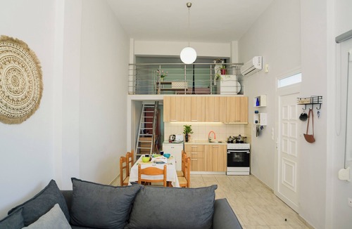 Gra Lygia Apartment | Nirou Studio by the beach