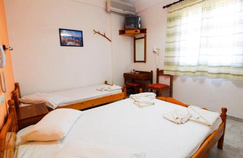 Ios Hotel | Noufaro
