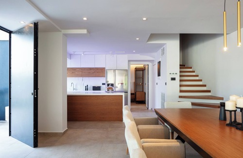 Kolymvari Villa | Nuera IV: Modern 4BR Villa, 300m from the Beach