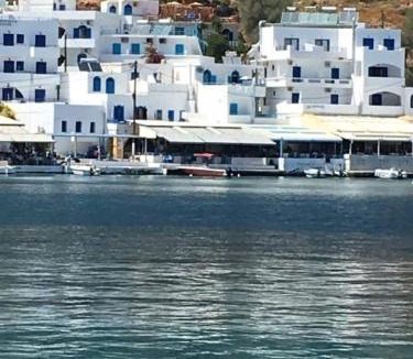 Loutro Hotel | Oasis Hotel Loutro