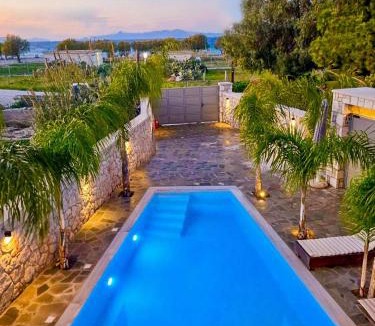Petaloudes Apartment | Odyssea Seaside Apartment with Sea View and Pool