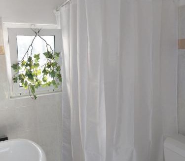 Marathopoli House | Olive garden room