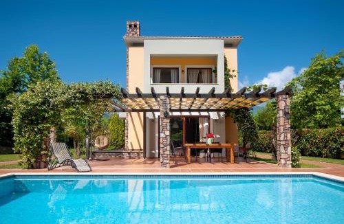 Paralia Skotinis Villa | Olympus Villas