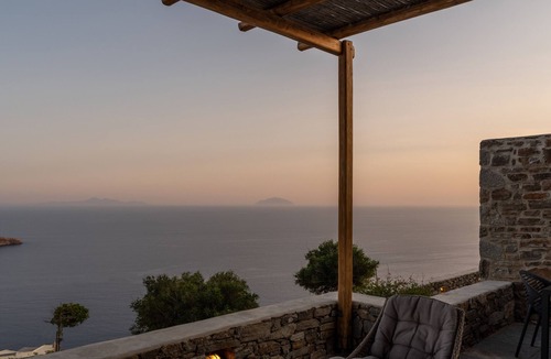 Serifos Apartment | One Bedroom Maisonette with Sea View by Ammoa Feelgood Boutique Houses
