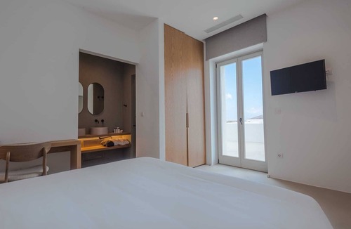 Little Venice Hotel | One Bedroom Suite, Amarelo Suites