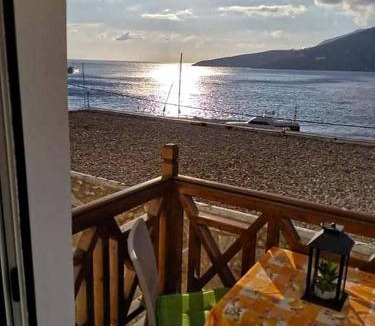 Tilos Apartment | Ornella's & Laura's secret place