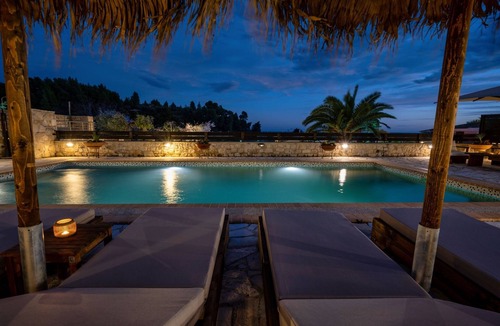 Nea Skioni Villa | Palmrise Luxury Villas - Thea Villa