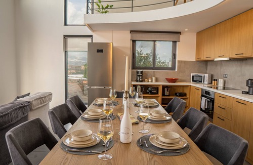 Kamilari Villa | Palmyra Villas Luxury