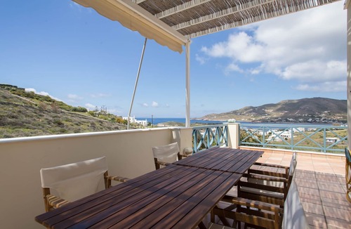 Posidonia Villa | Panoramic Aegean Sea & Mountain Views! Light & Airy Villa in Historical Town