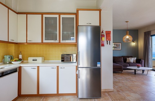 Xiro Chorio Villa | Panoramic sea views! Full privacy and only 4km away from the beach and the city!