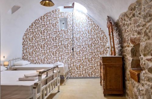 Agios Georgios Sykousis House | Pappoudiko Myrto's Residence