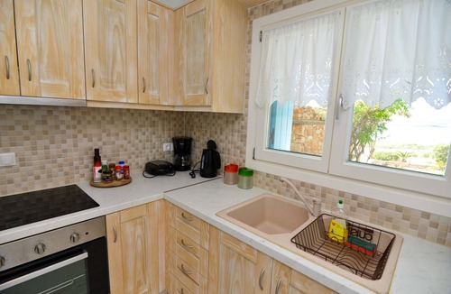 Parikia House | Paros Beach front cycladic house 4 min from port