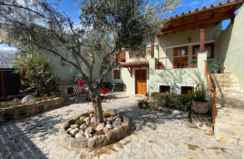 Archea Korinthos House | Pegasus House