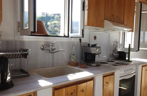 Egira House | Peloponnese Hideout - white house with fantastic sea view and pet-friendly!