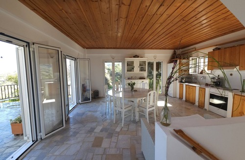 Egira House | Peloponnese Hideout - white house with fantastic sea view and pet-friendly!