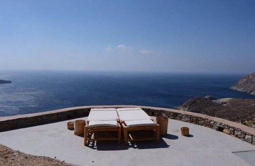 Serifos Villa | Pende Natura Residence – KELI | Sea & Mountain View Cottage