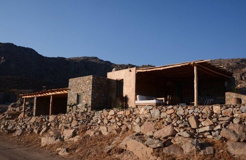 Serifos Villa | Pende Natura Residence – KELI | Sea & Mountain View Cottage