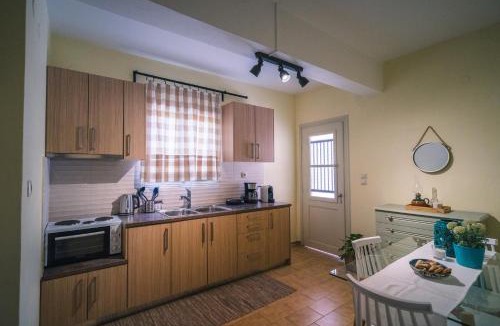 Apollonia Apartment | Penny's Apartment