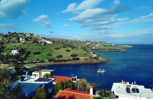 Agia Marina Mikrolimanou House | Perigiali Seaside