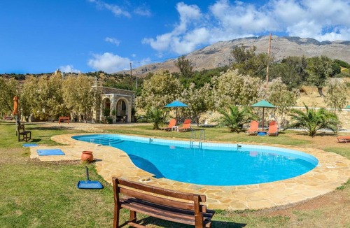 Triopetra House | Petra-Mare 8