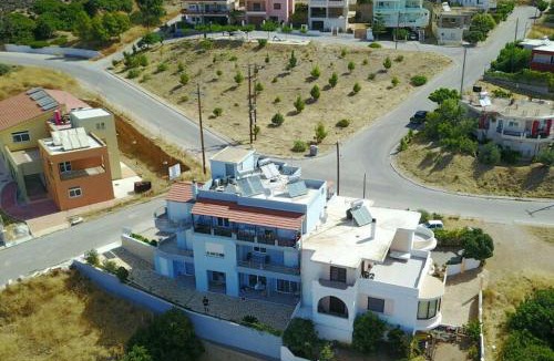 Palaiochora Apartment | Petrakis sunset