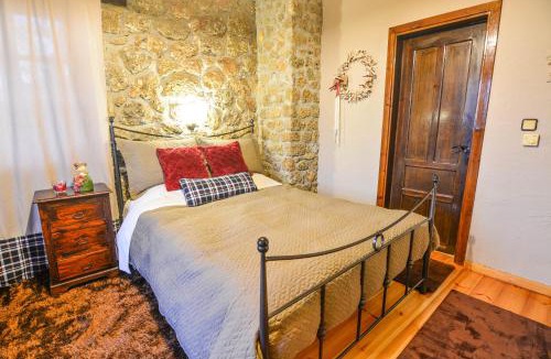 Mesaia Trikala House | Petrino Lodge