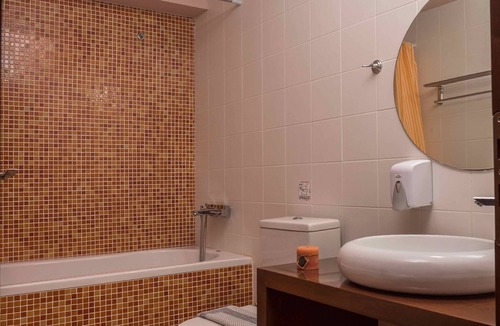 Limeniskos Hotel | Petritos Rooms and Studios