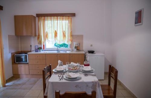 Kryoneri Apartment | Philoxenia Apartments