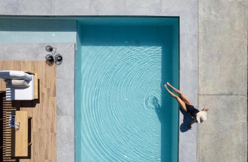 Houdetsi Villa | Physis Villas - Metal & Wood