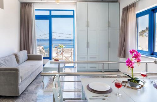 Loutro Apartment | Plori - Molos Apartments