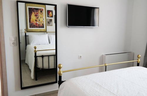 Perama Villa | Plousia's luxurious Vila in Perama Rethymno Crete