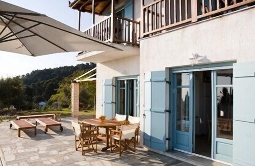 Xanthi Region Villa | Pool Villa Perivoliou walking distance to 4 beaches, near Mamma Mia Church