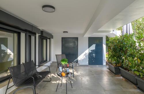 Voula Apartment | Pool Voula Apartment close to Kavouri Beach by Cielo Homes