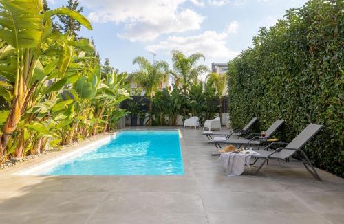 Voula Apartment | Pool Voula Apartment close to Kavouri Beach by Cielo Homes
