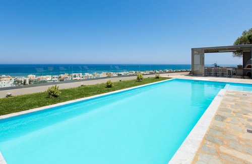 Rethymno Villa | Premium Villa With Panoramic Sea Views, Walking Distance to Beach & Rethymno!