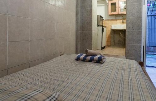 Exarhia Apartment | Private flat for 2 or 3 with back yard near Exarhia Square and Archaelogical Museum