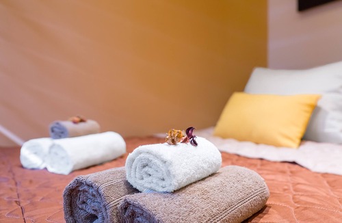 Dafni Apartment | Private, modern and cosy Studio with yard