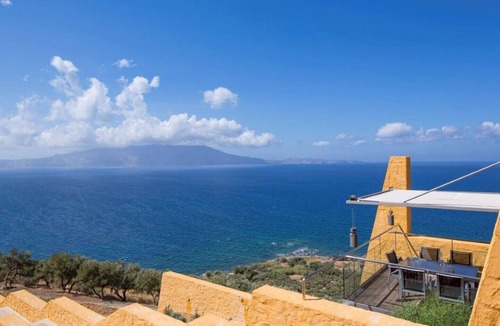 Ravdoucha Villa | Ravdoucha Epavlis Athina Villa with pool
