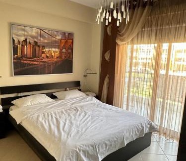 Pavlos Melas Apartment | REM Apartments