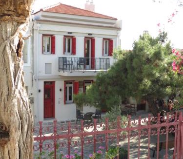 Volissos Apartment | Rodonas-Apartments