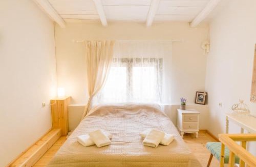 Tymbaki Apartment | Romantic house Priotissa II