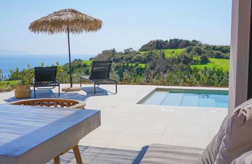 Leivathos Villa | Romantic Retreat for Couples, A/C, Private Pool, Panoramic Sea Views - 5mins to Spartia & Beach!
