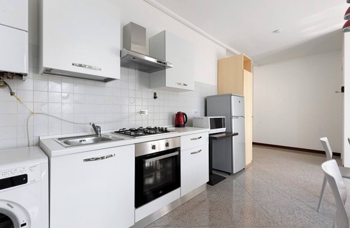 Pizzoletta Apartment | Room 'Tripla Basic' with Shared Terrace, Wi-Fi and Air Conditioning