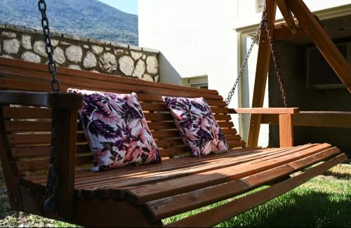 Evgiros Apartment | Santa Emelia