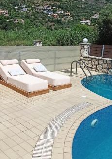 Evgiros Apartment | Santa Emelia